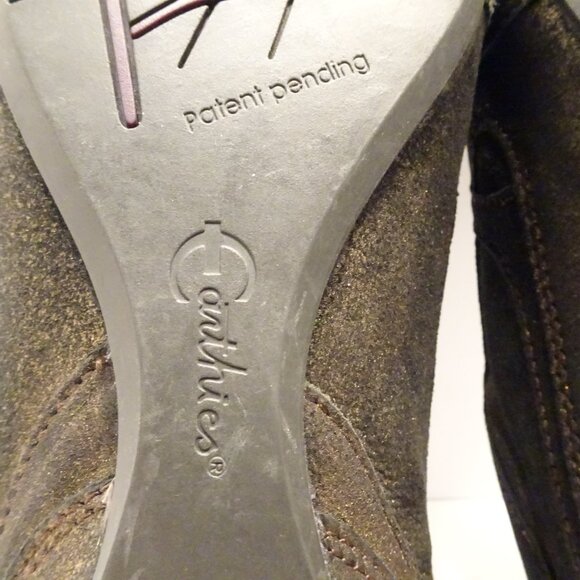 EARTHIES Ronda Rock Bronze Dk Brown Suede Slip on Hidden Wedge Flat Shoes 8B - Picture 7 of 7